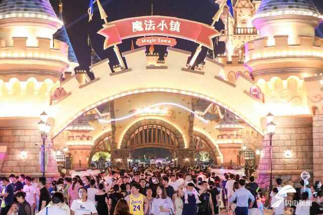 国庆假期第二天济南景区迎客超59.5万人次 沉浸式文旅体验备受青睐