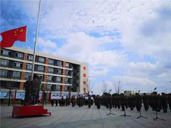 初中进城小学集中——商河教育强县建设项目集中落成