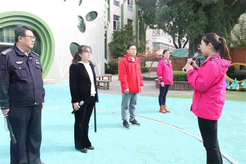 济南市天桥区滨河幼儿园防暴力侵害应急演练