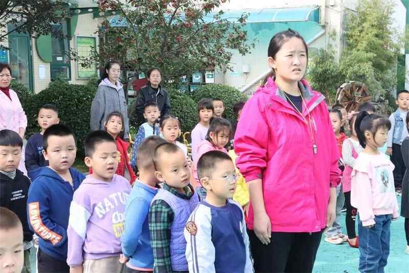 济南市天桥区滨河幼儿园防暴力侵害应急演练