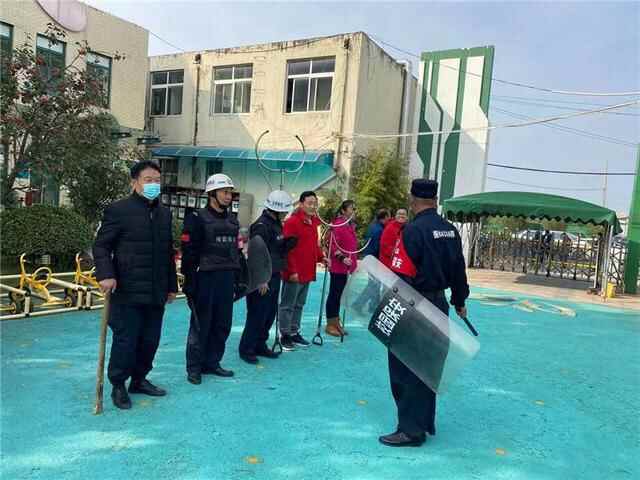 济南市天桥区滨河幼儿园防暴力侵害应急演练
