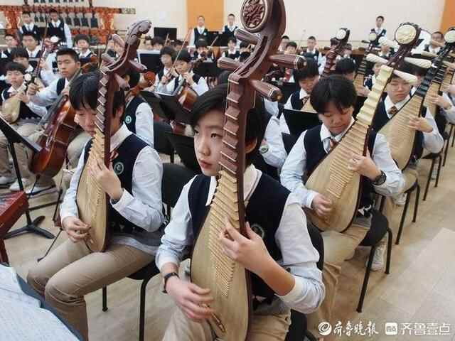 济南历城二中两百人的大型乐团，艺术水准已达省中学生顶级水平