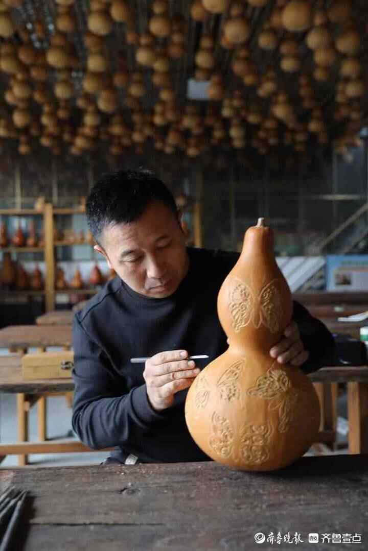 广收徒弟，带动扶贫助残，章丘“葫芦大王”一年卖出500万