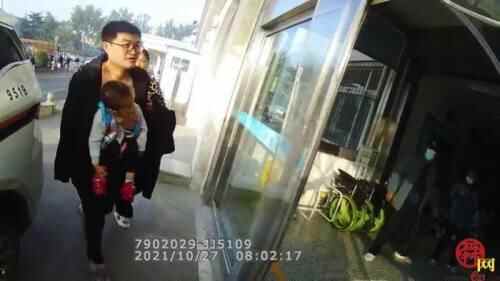 紧急救援！历城交警紧急救助一抽搐男孩