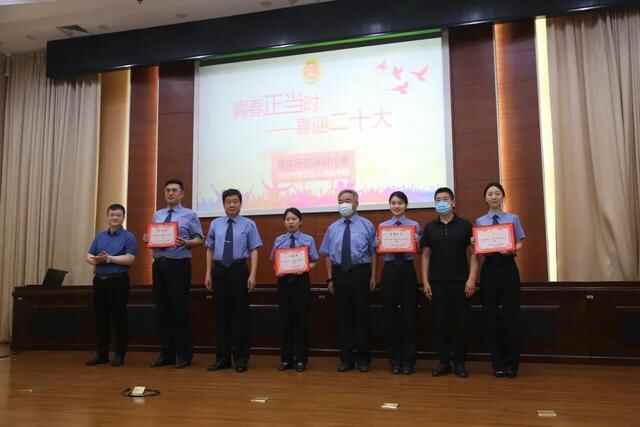 章丘区**举办 “青春正当时 喜迎二十大”主题演讲比赛