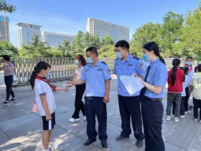携手落实两法，共护祖国未来——章丘区**举行未成年人检察开放日活动