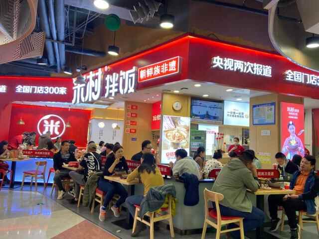 堂食恢复接近100%！一夜之间，济南各大商场又成“吃货圣地”