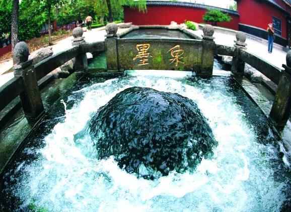 章丘：让更多“千里马”在此奔腾