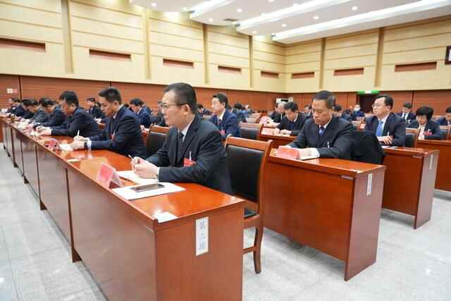 中共济南市章丘区第二届委员会第一次全体会议召开 选举产生新一届领导机构