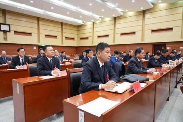 中共济南市章丘区第二届委员会第一次全体会议召开 选举产生新一届领导机构