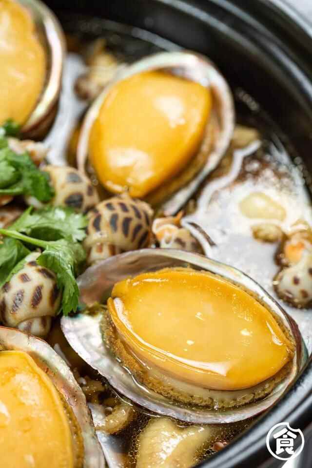 红爆东莞天桥底的「惹味煲」来惠州了，日排100+桌一位难求