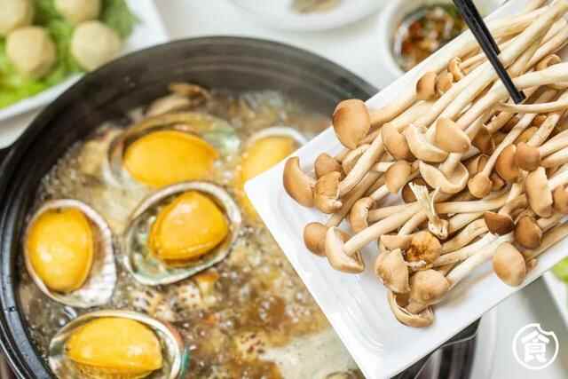 红爆东莞天桥底的「惹味煲」来惠州了，日排100+桌一位难求
