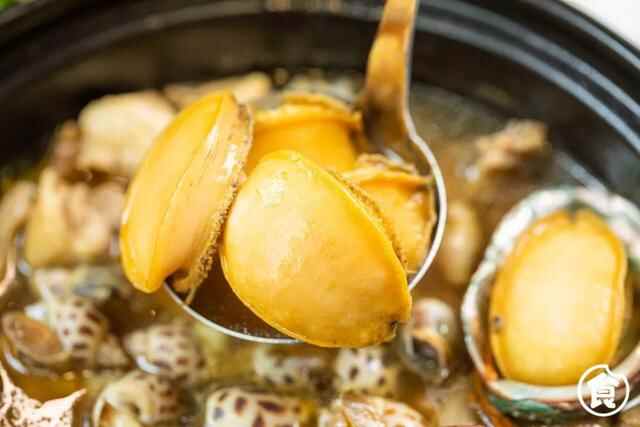 红爆东莞天桥底的「惹味煲」来惠州了，日排100+桌一位难求