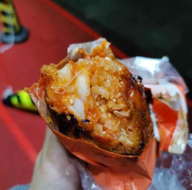 藏在小寨天桥下的美食天堂，人均10块，不用排队