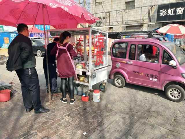 商河最好吃的路边小吃，生意火爆，5元一份，一天收入600元