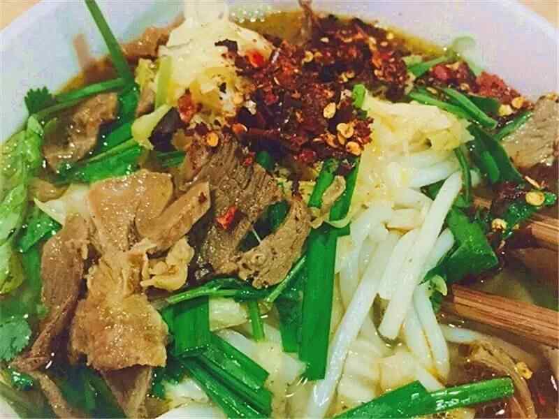 大坪竟私藏这么多神级美食，好吃狗开起玛莎拉蒂都要刹一脚！