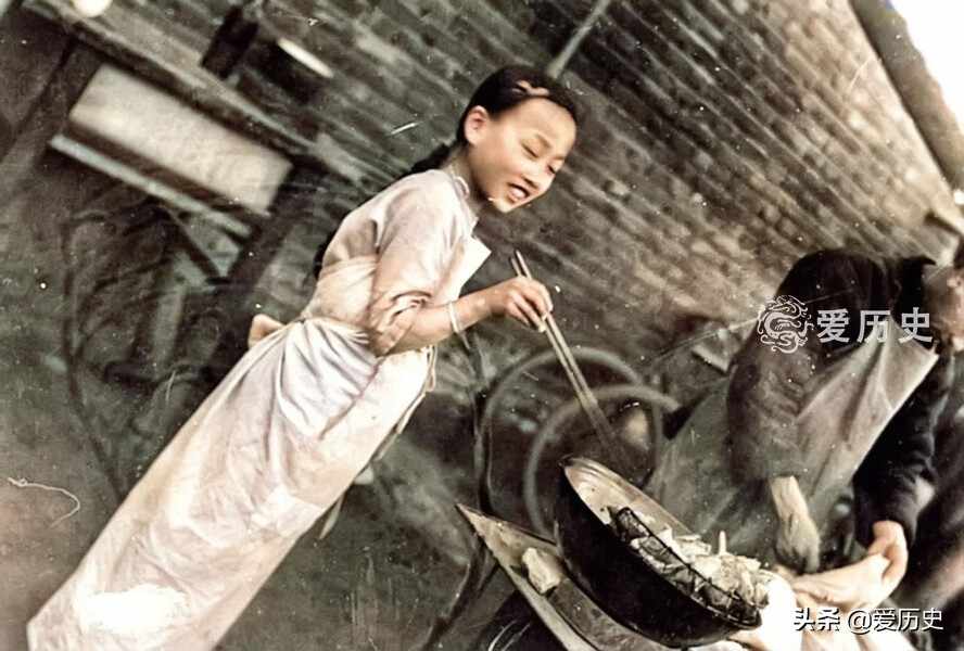 跟随民国天桥彩照的美食之旅 消失的小吃让老北京临终寻遍全城
