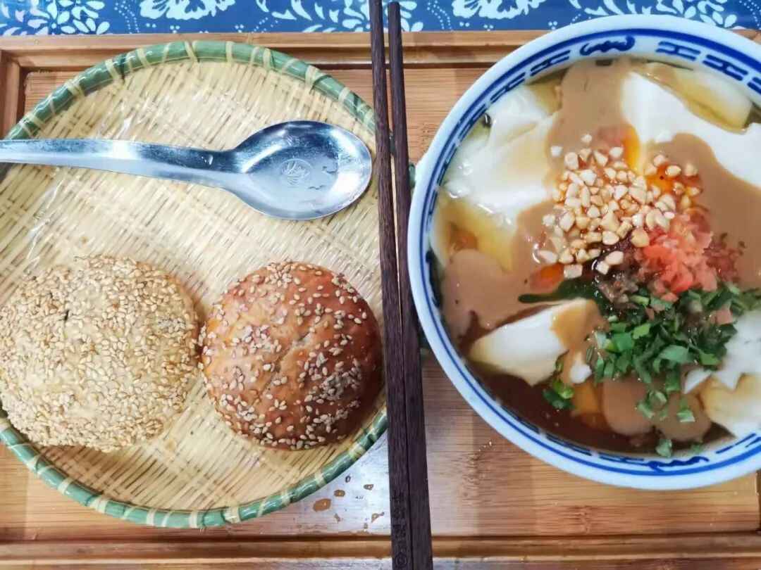 老济南人都招架不住！这几个早餐“腹地”，天天吃都不嫌腻！