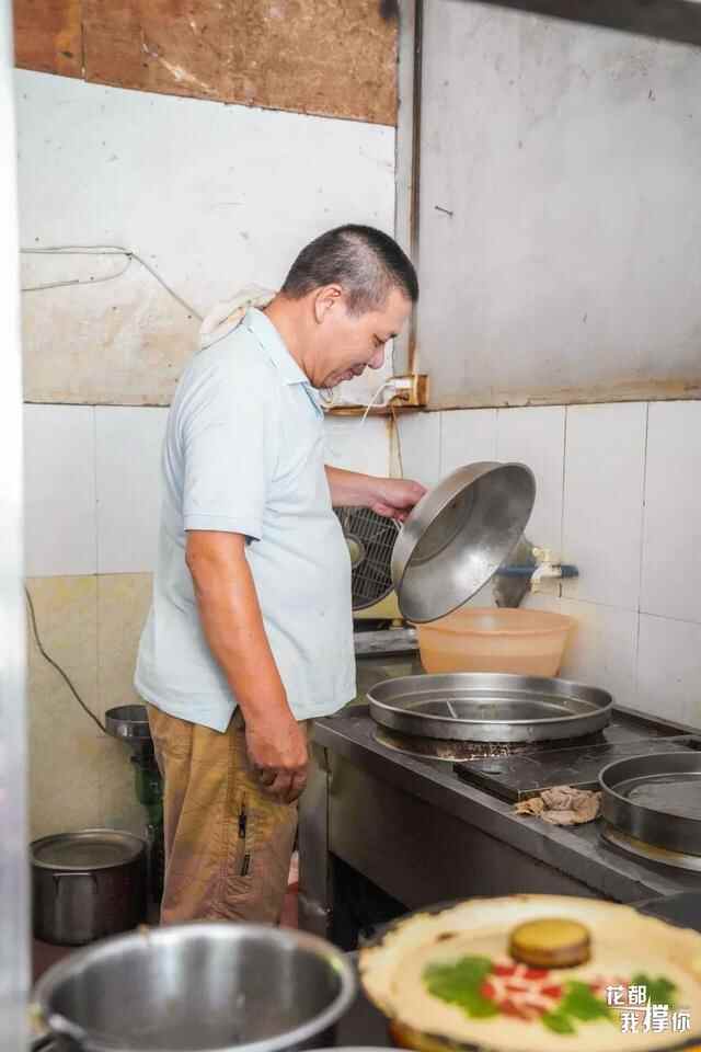 真材实料！这碗藏在天桥下的「云吞面」，食足11年都唔厌