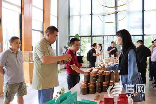 青企亮相消费品工业发展大会 助力产业融合发出“青岛声音”