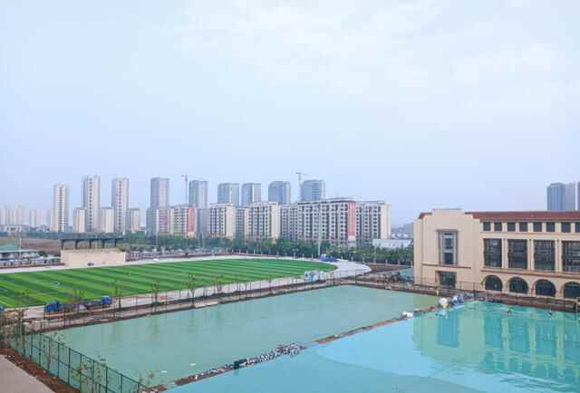 大手笔！山东青岛斥资6.7亿，新建1所125亩的学校，预设48个班级