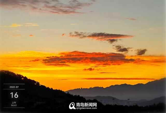 惊艳！青岛摄影师拍下崂山凌晨4点的绝美朝霞