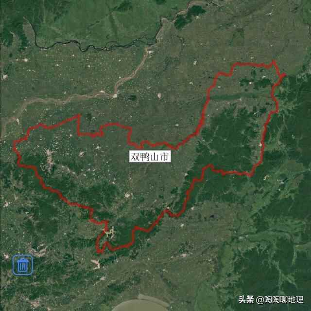 黑龙江省双鸭山市4区4县建成区排名，尖山区最大，四方台区最小