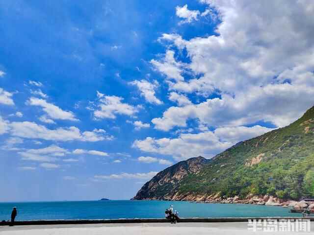碧海蓝天，今天崂山美翻了