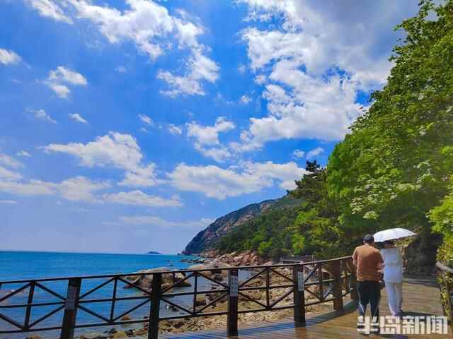 碧海蓝天，今天崂山美翻了