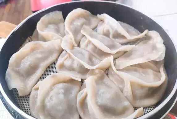 青岛这10家藏在犄角旮旯的美食，没有熟人带路，你根本找不到！