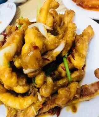 青岛这10家藏在犄角旮旯的美食，没有熟人带路，你根本找不到！
