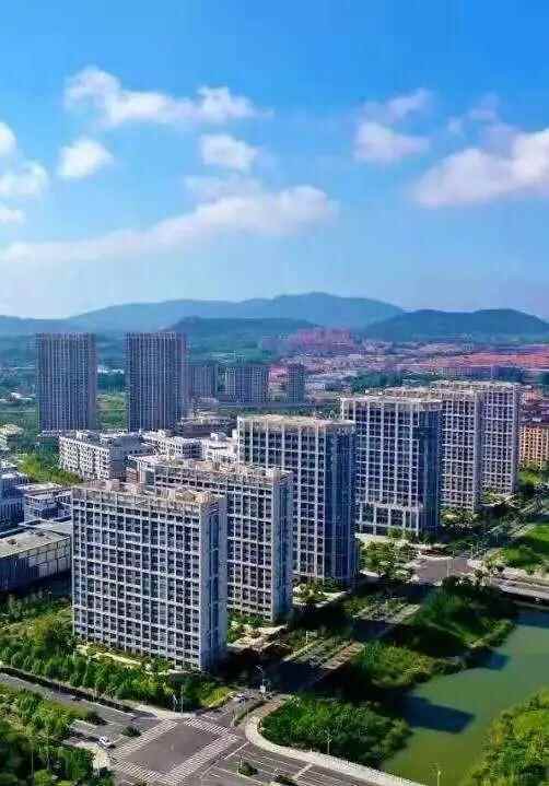 万万没想到你是这样的即墨，居然还有两副面孔