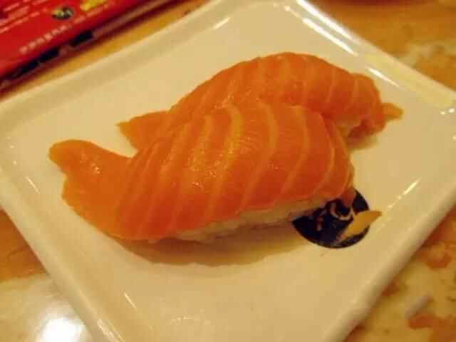 在李沧，有一条满足吃货欲望的美食街！