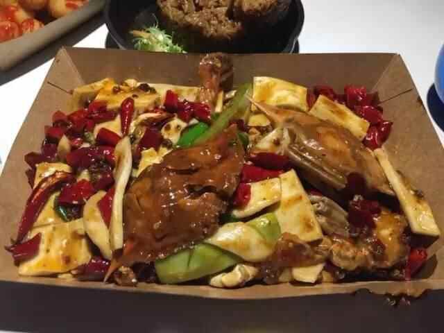 在李沧，有一条满足吃货欲望的美食街！