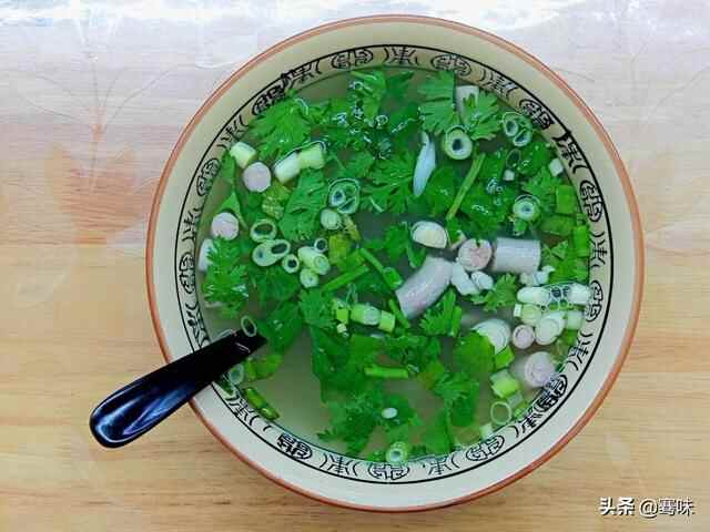 在黄岛入小店，喝一碗有赌性的羊汤