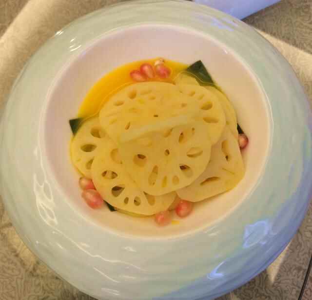 即墨温泉小镇的美食，为什么更像艺术品？