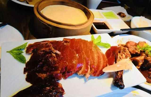 吃货们逛李村必打卡的10家店，好吃到停不下来