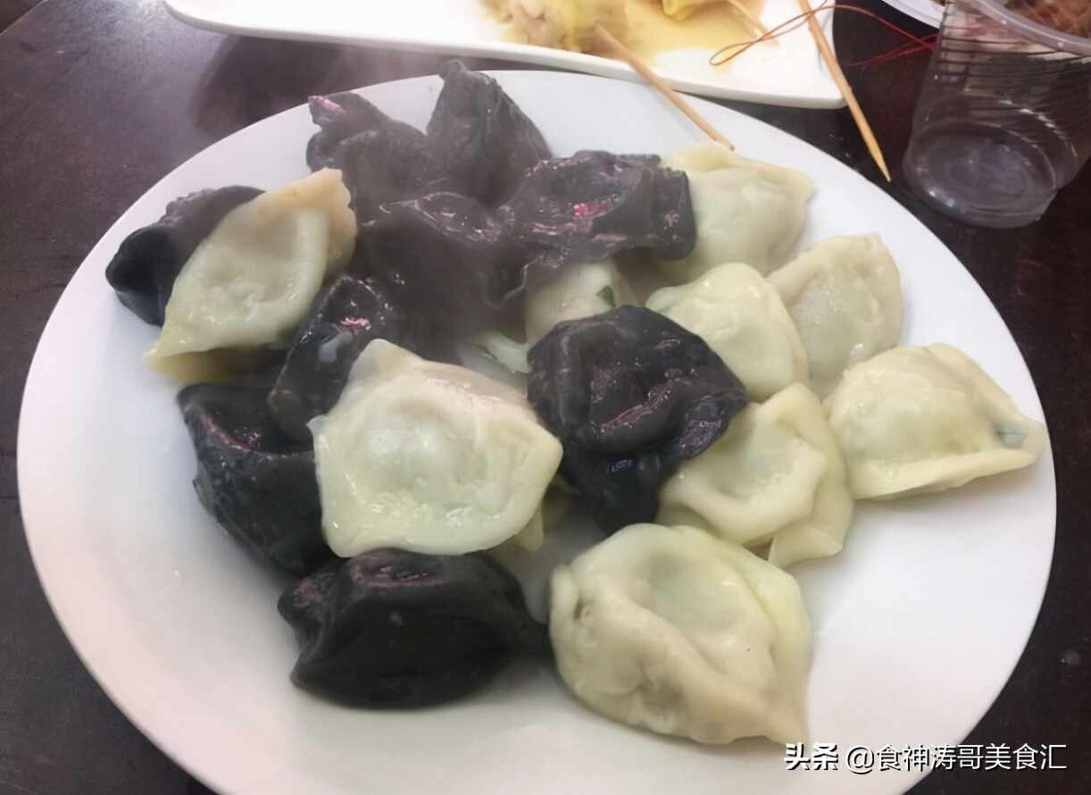 唯有美食不可负，吃遍青岛特色美食小吃，看着都流口水