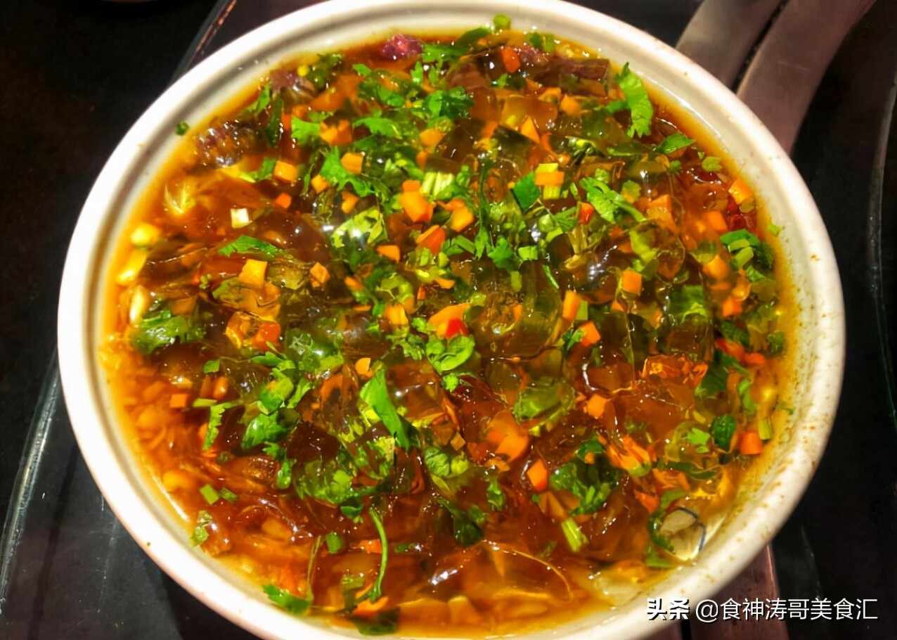 唯有美食不可负，吃遍青岛特色美食小吃，看着都流口水