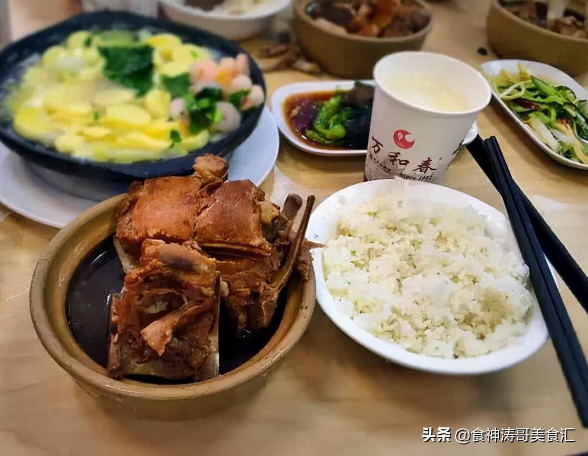 唯有美食不可负，吃遍青岛特色美食小吃，看着都流口水
