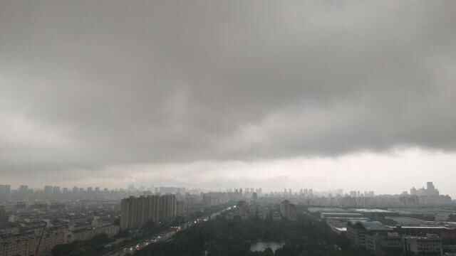 瞬间天黑！今天淄博多地暴雨，局部大暴雨