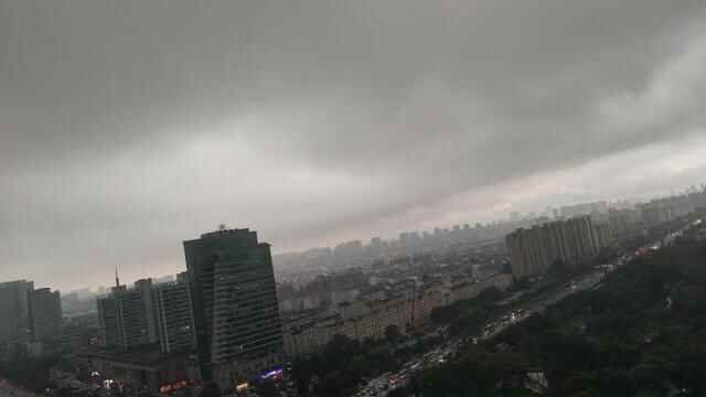 瞬间天黑！今天淄博多地暴雨，局部大暴雨