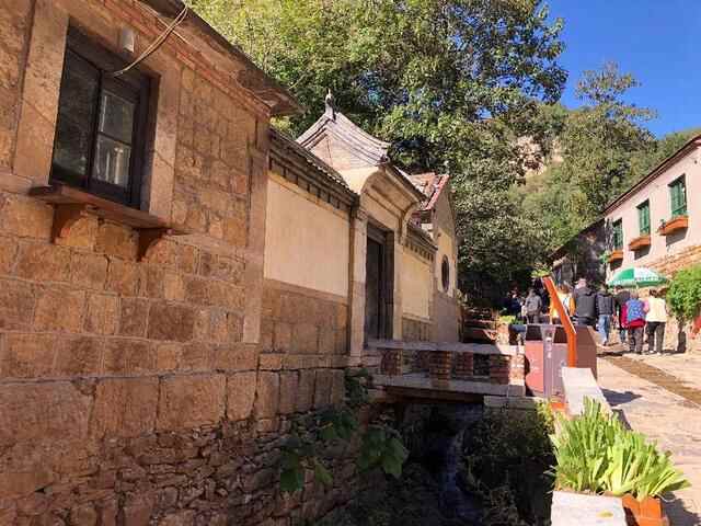 山东博山拍摄电视剧《绿水青山带笑颜》的这个村子成网红打卡地