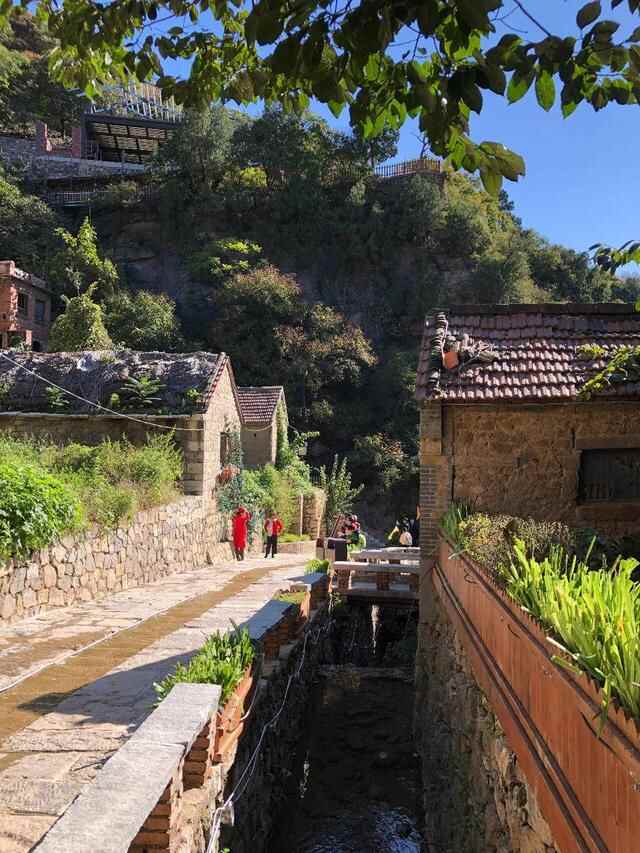 山东博山拍摄电视剧《绿水青山带笑颜》的这个村子成网红打卡地