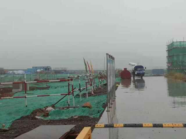 临淄区住建局：“六必须““六不准”有效遏制建设工地扬尘污染