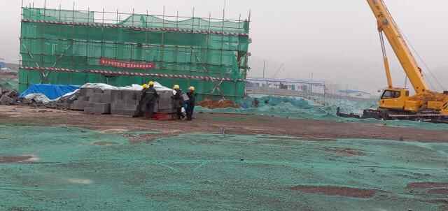 临淄区住建局：“六必须““六不准”有效遏制建设工地扬尘污染