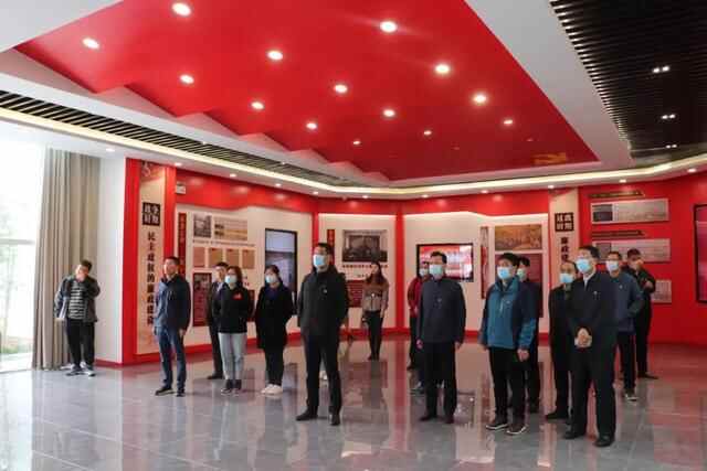 市行政审批服务局赴淄川开展党史学习教育现场教学主题党日活动