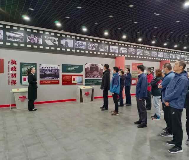 市行政审批服务局赴淄川开展党史学习教育现场教学主题党日活动