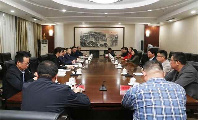 淄川区民主党派新老班子座谈会召开