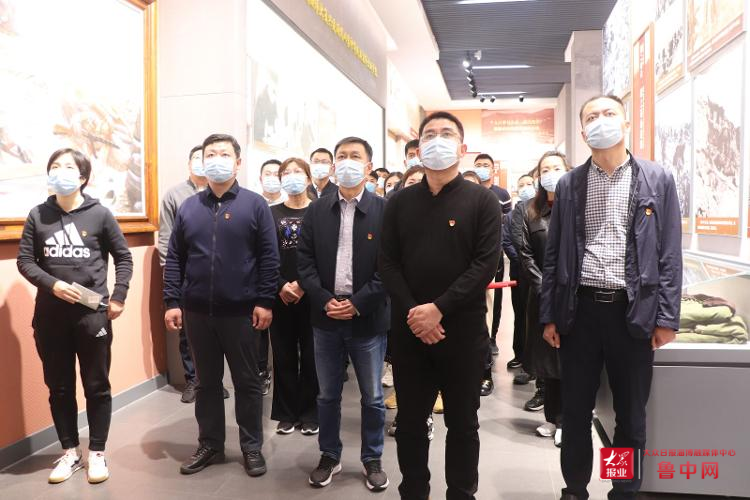 桓台县政府办公室、县商务局联合开展“打卡初心路 建功新时代”主题实践活动